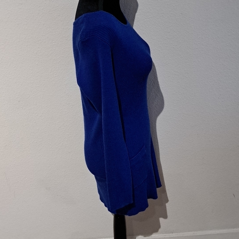 Ab Studio Ribbed Blue Form Fitted Stretch Sweater With Pockets View 2